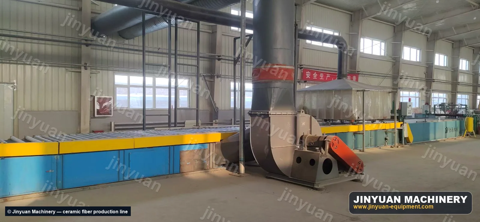 Heat-setting furnace and finishing section of a ceramic fiber blanket production line